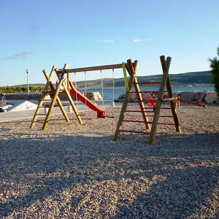 - Paklenica Riviera 36552 * סלינה